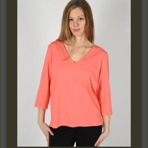 🌟 A'NUE 3/4 sleeve v-neck shirt in coral size small